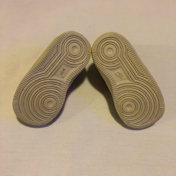 Kids Nike Air Force 1 size 6C - Picture 9 of 10